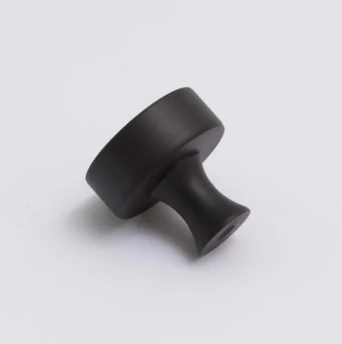 Atticus Knob - Blackest Black