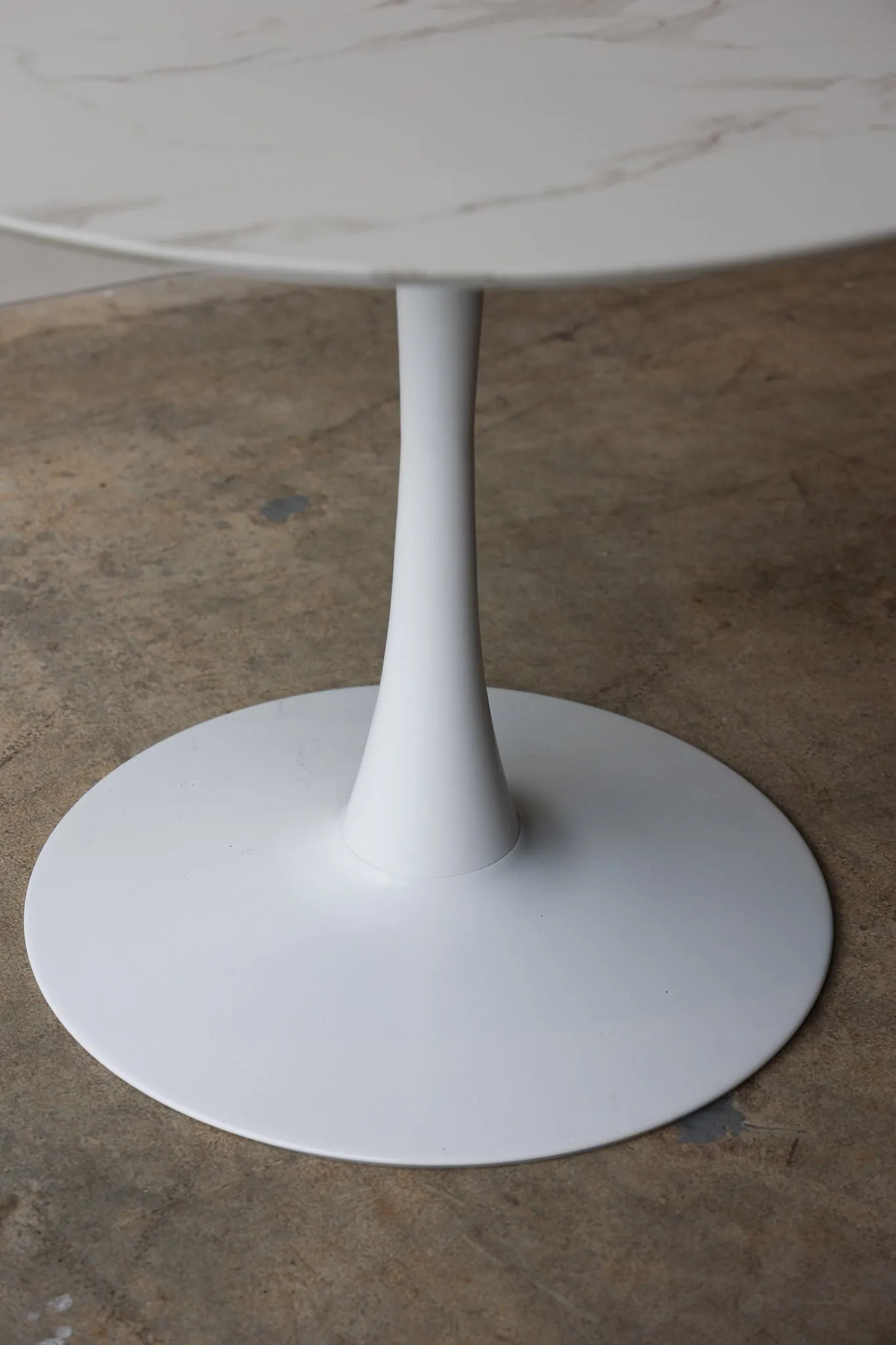 Faux Marble Round Dining Table 40"