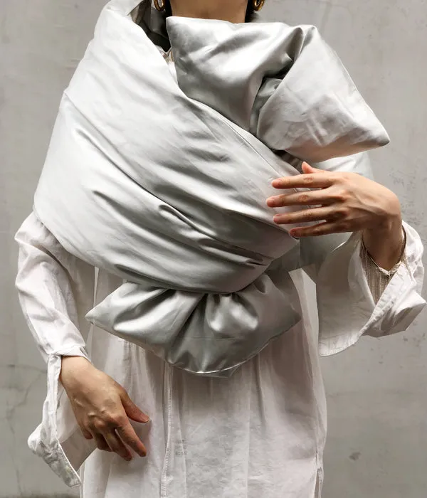 FUMIKA_UCHIDA/satin/PADDING FUTON PONCHO(ECRU/size34)