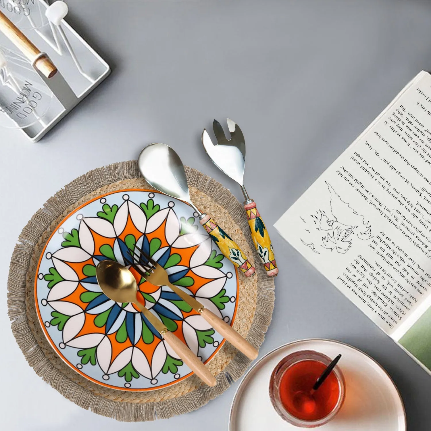 Liana Handcrafted Natural Jute Placemats - Elegant Dinner Table Style
